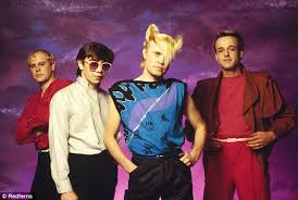 17 Other Things You Didn t Know About F R I E N D S  - 53