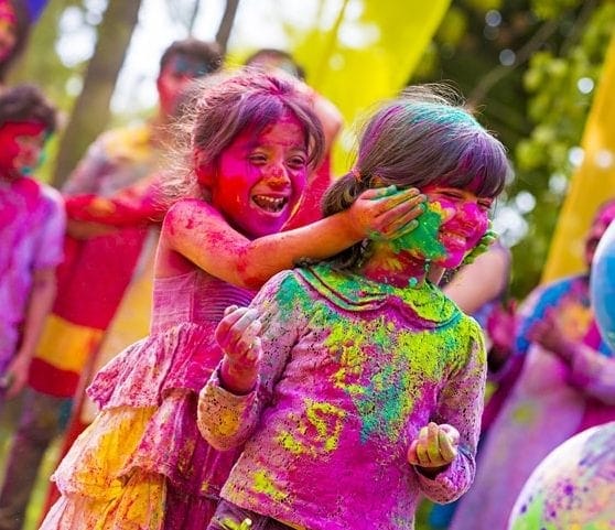 kids playing holi