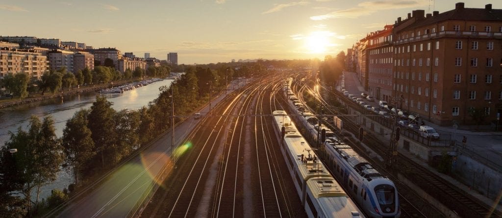 Travel tips to save money easily