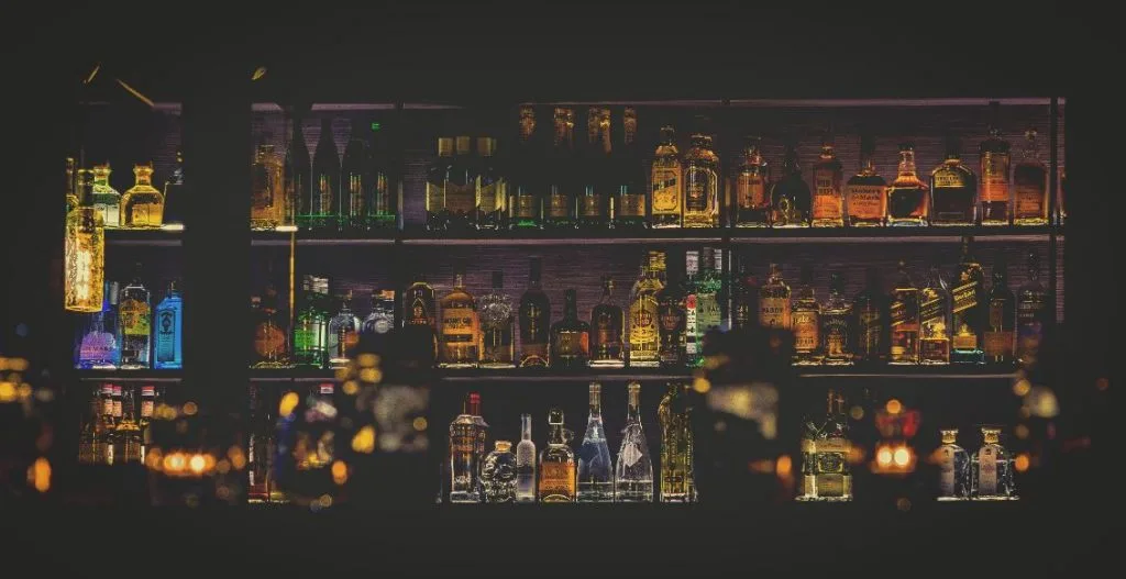 Bar cabinet