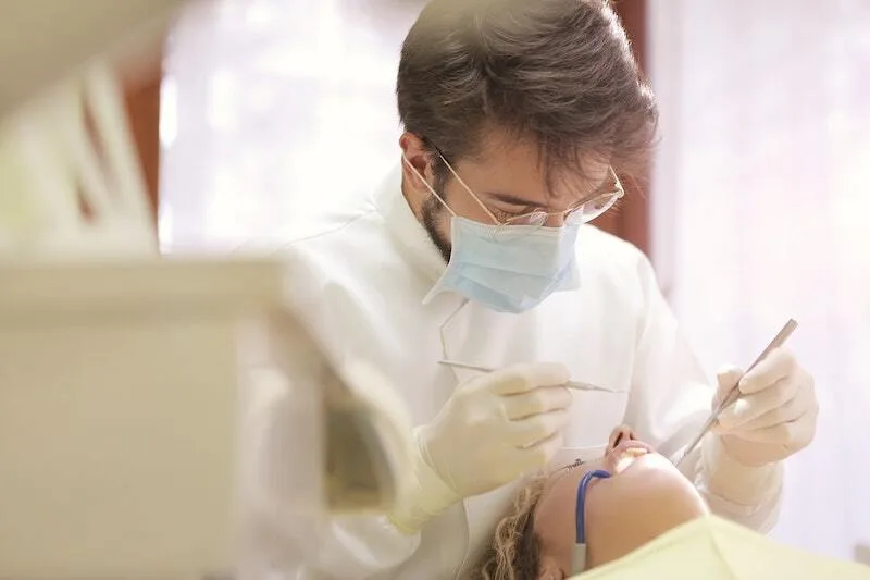 Dentists - toothbrush