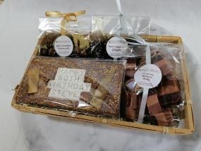 13 Fantastic Gifts Ideas for Giving Farewell to Your Loved One  - 60