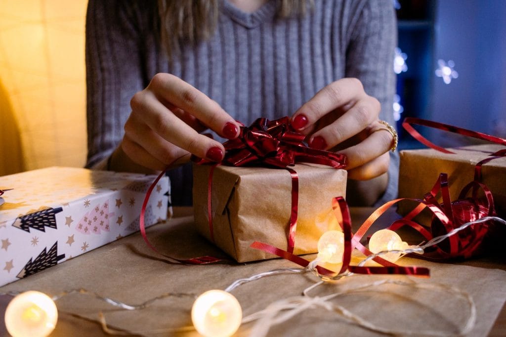 Fantastic gifts ideas for giving farewell to your loved one