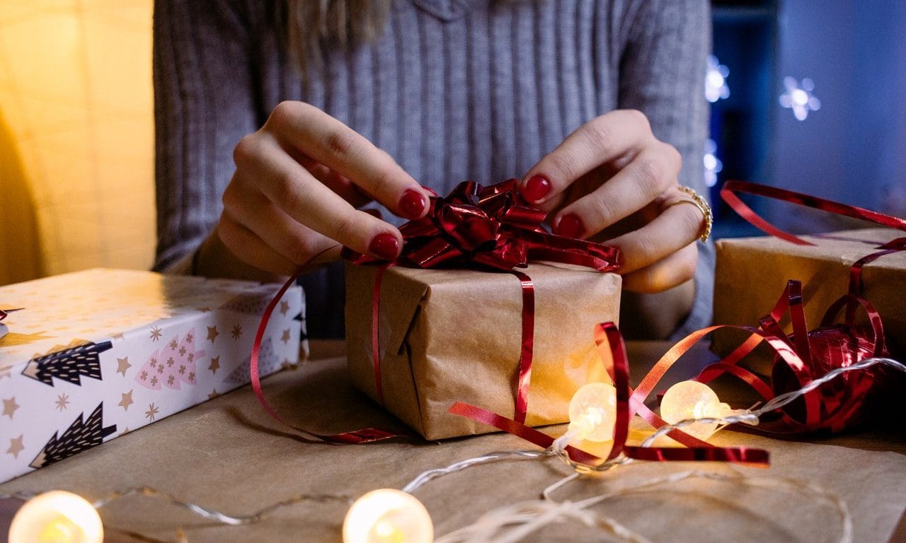 Fantastic Gifts Ideas For Giving Farewell To Your Loved One