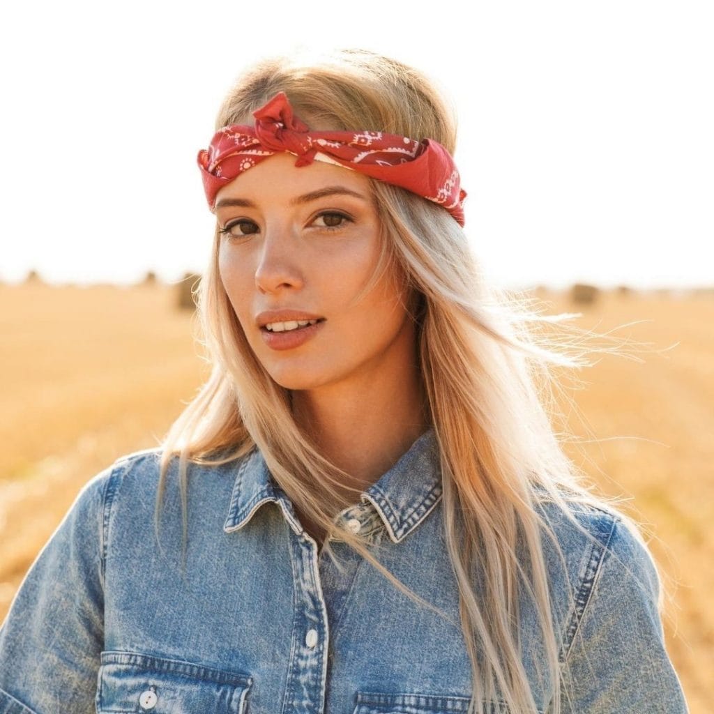 8 Flattering Hairstyles for Female Hair Loss  - 15