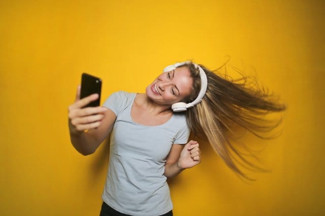 cute selfie poses for the girrlsss 🤍 #selfieposes #selfieposeideas #s... |  TikTok