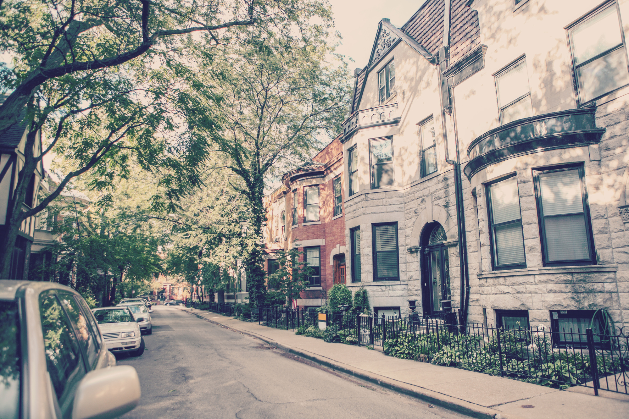 A Home Searcher's Guide to the Safest Neighborhoods in Chicago
