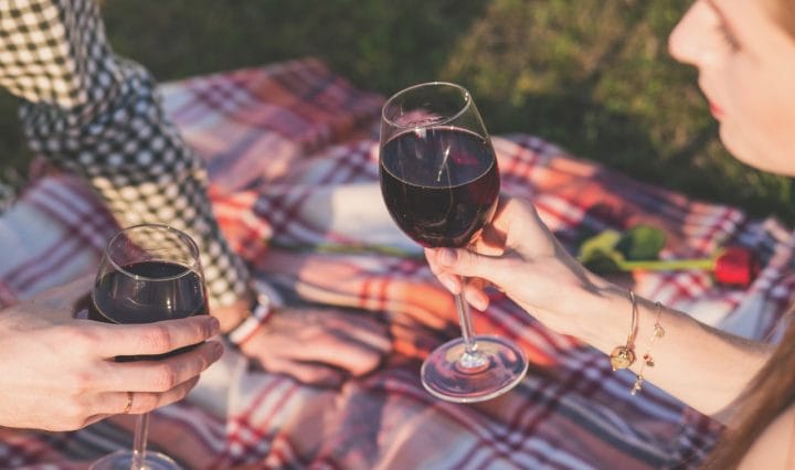 Ways To Plan Valentine's Day Picnic