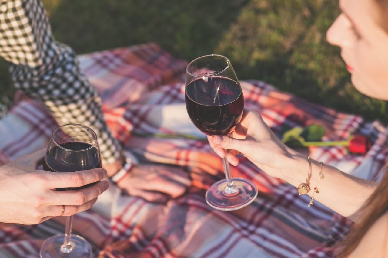 Ways to plan valentine's day picnic