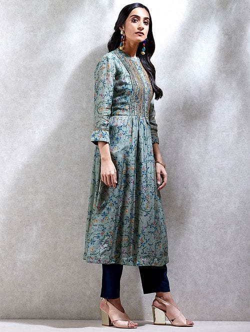 9 Trending Kurti Designs for Every Women’s Wardrobe » Trending Us