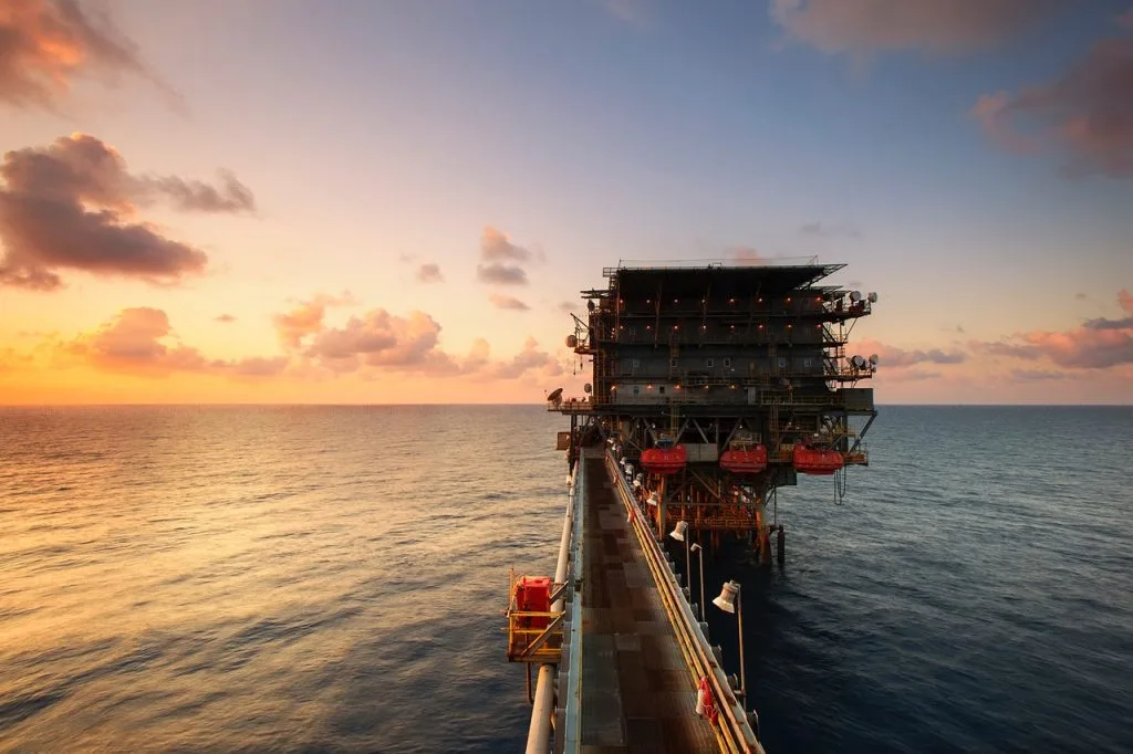 Latest advancements to exercise for an oil spill clean up 