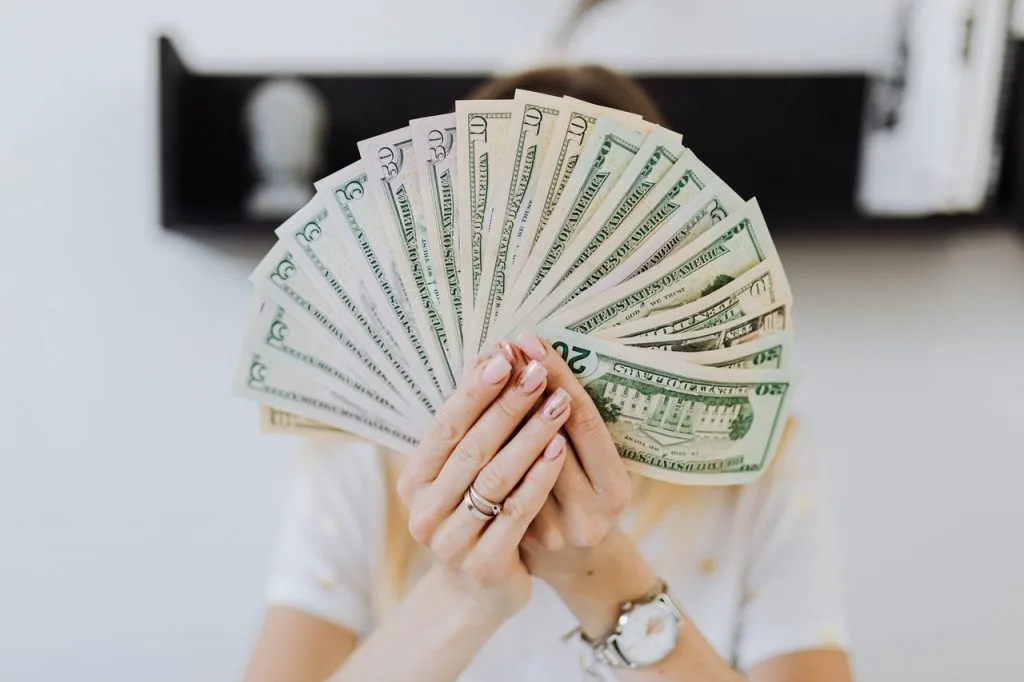 A salary comparison of top faang companies
