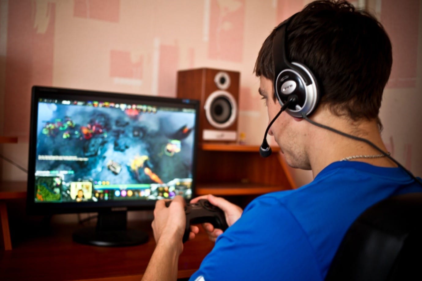 5-Tips-on-Safe-Online-Gaming-to-Follow-for-Beginners.jpg