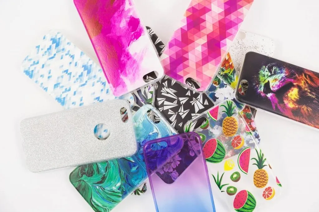 Trending mobile cases and back covers