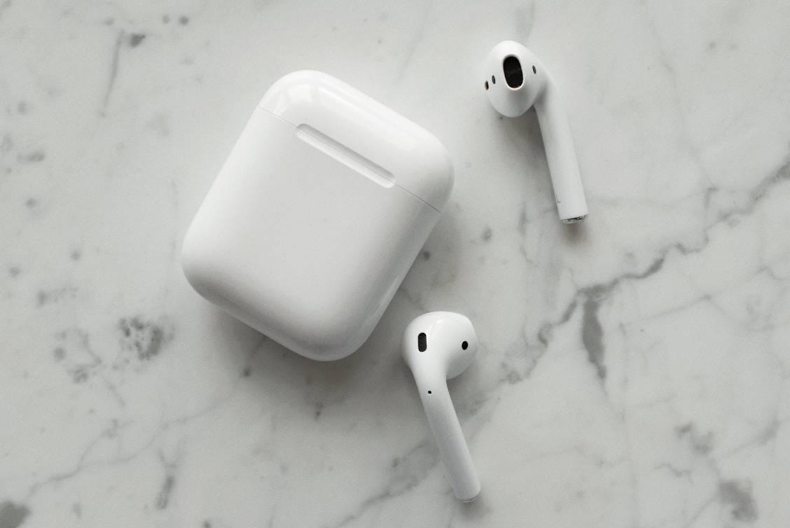 Trending airpods and airpods pro cases