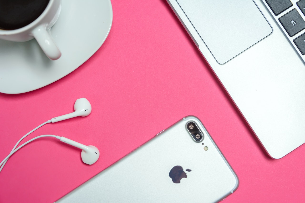 Trending IPhone Accessories To Buy Right Now
