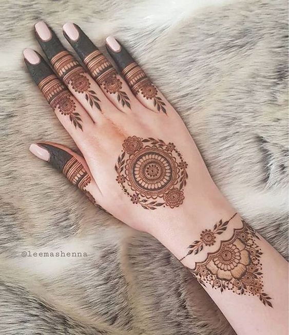 Floral Mandala Mehndi