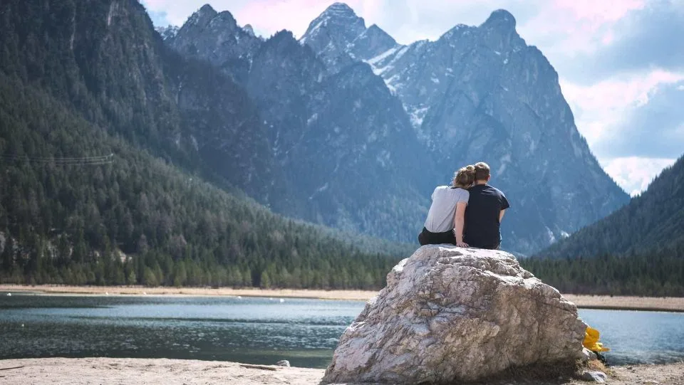 How to flare up the romance in your relationship
