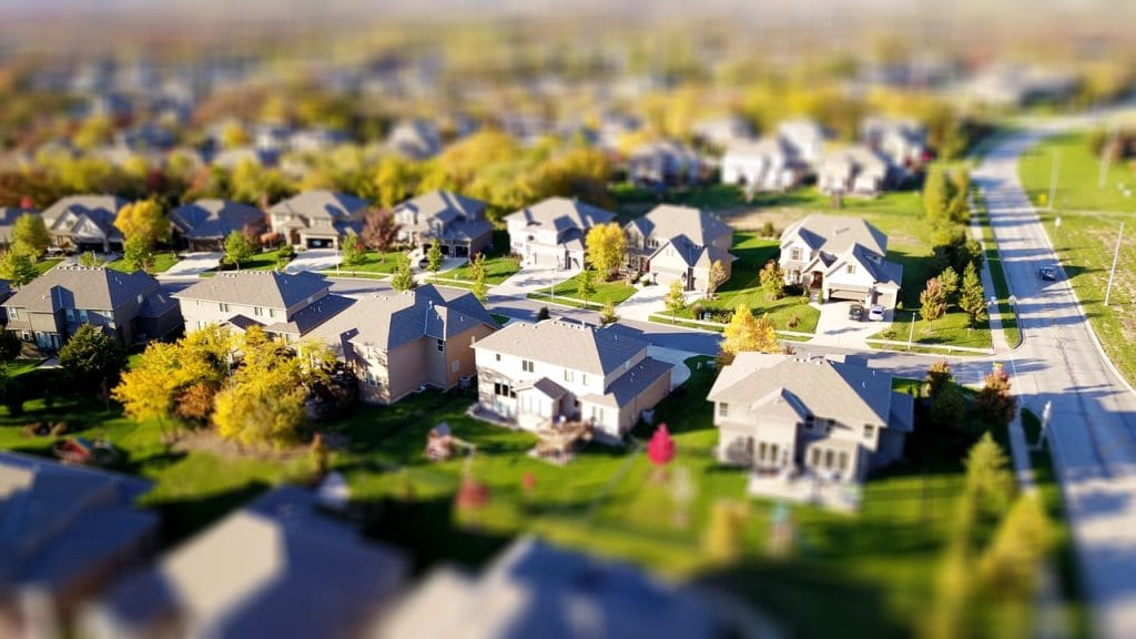 Why should nris invest in thriving commercial real estate in india via fractional ownership