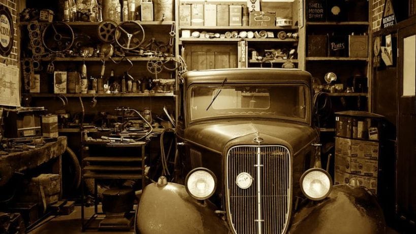 Some Effective Tools To Maximize Your Overhead Garage Storage