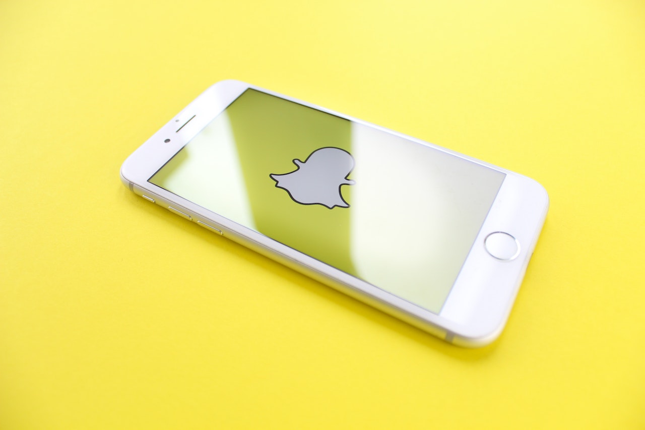 Trending Snapchat Hashtags To Make Your Snaps Popular