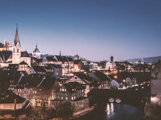 Top 10 Trending Tourist Places In Switzerland