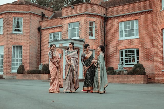 Best slogans for saree shop