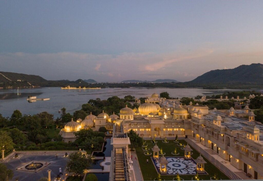 Experience luxury redefined with the oberoi hotels