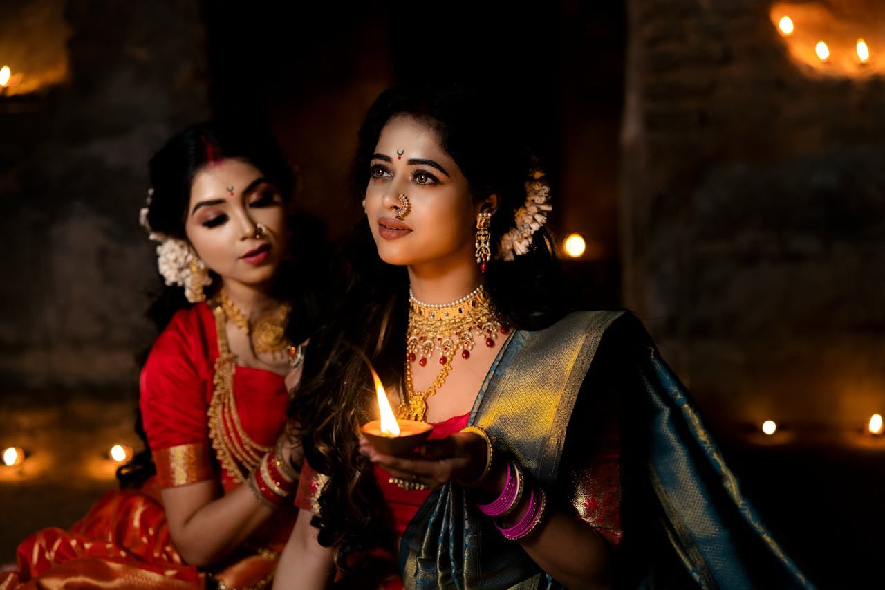 Simple Traditional Look Top 70+ Comments for Traditional Look — Trending Us