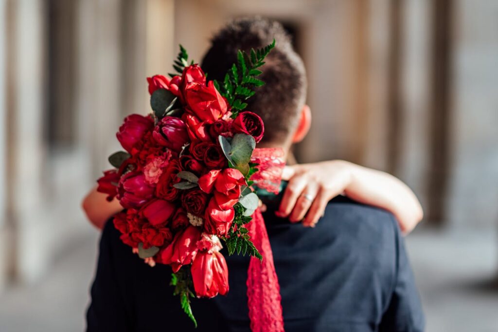 Red and maroon wedding theme ideas