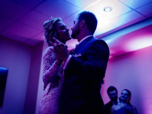 Unique blue wedding theme ideas