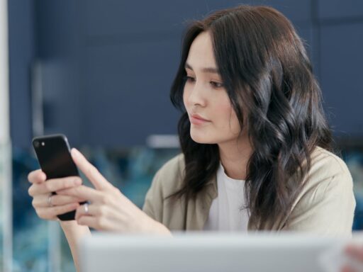 Best whatsapp bio ideas for girls