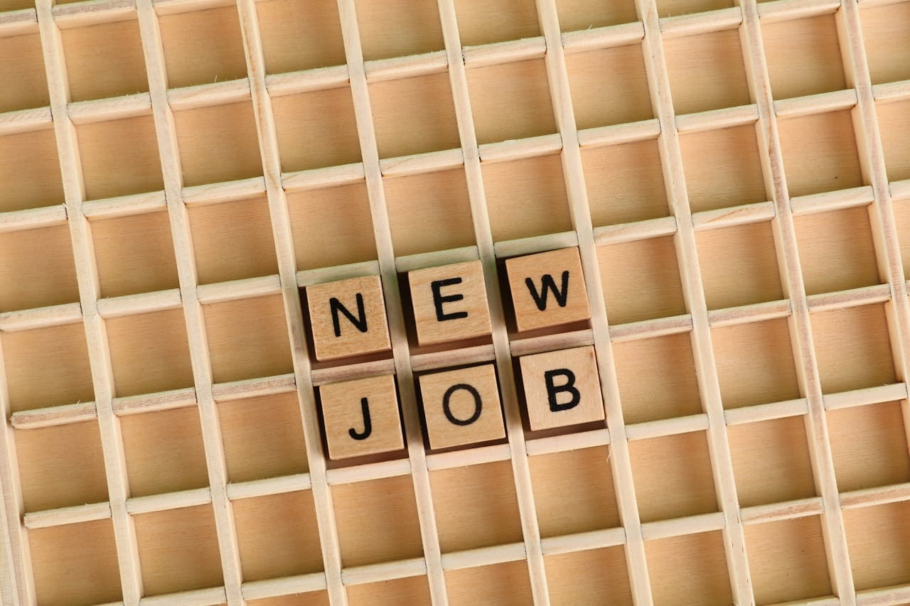 Top 70+ LinkedIn Captions for New Job — Trending Us — free download