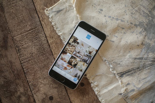 How Canadian Time Zones Affect Instagram Posting Times