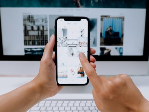 How to create an instagram carousel post