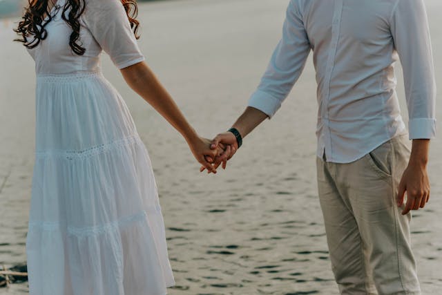 Best romantic poems for her to make her cry