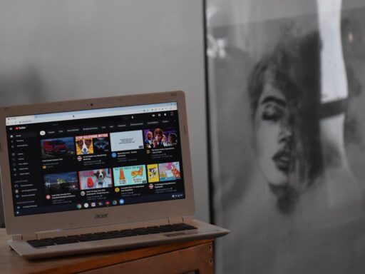 Copy comments on youtube