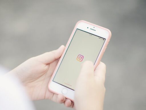 Delete a comment on instagram