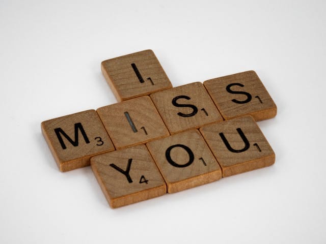 Heart touching missing you message for her