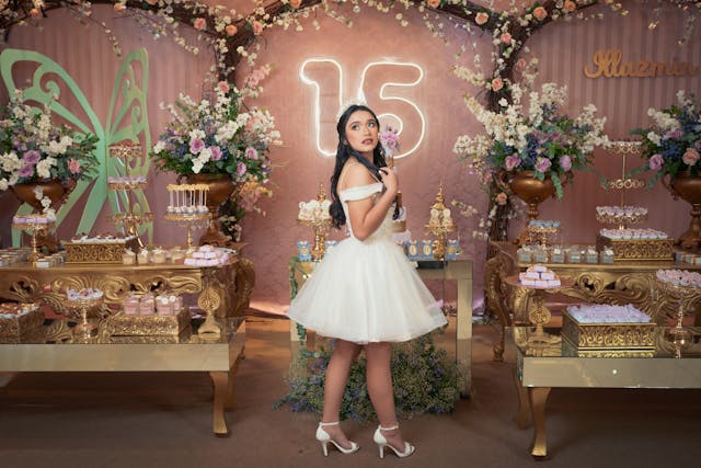 Short messages for quincea&ntilde;era card&nbsp;