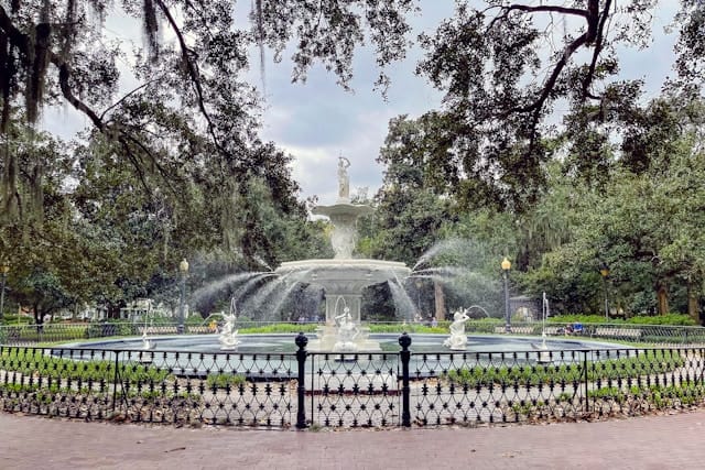 Visit forsyth park