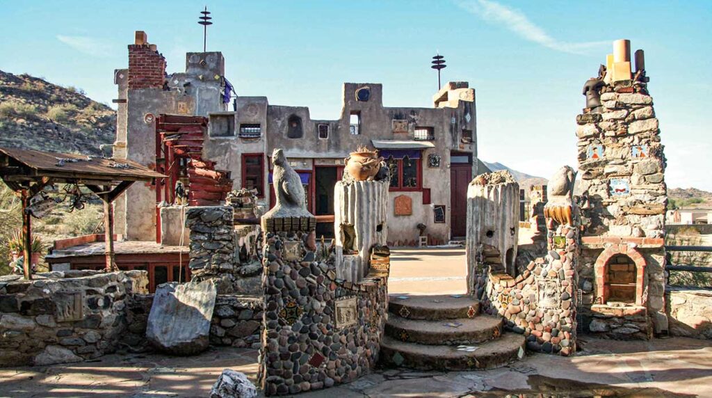 Mystery castle phoenix