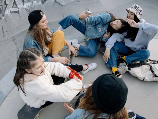 Trending whatsapp group names for girls