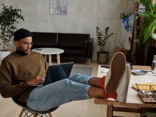 Instagram bios for freelancers