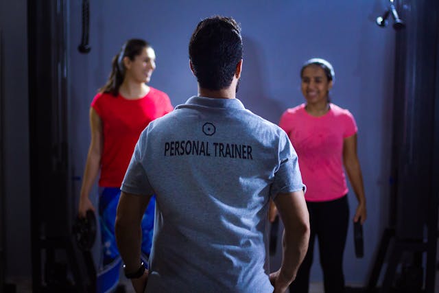 Personal trainer bio for fitness coach