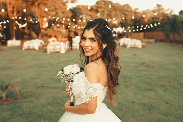 Best wedding captions for bride entry moments