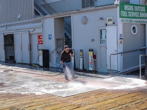 Hot water pressure washers