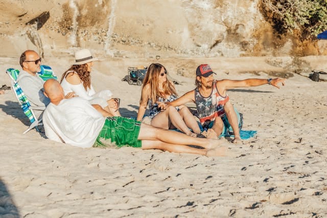 Good beach vacation captions with friends Good beach vacation captions with friends