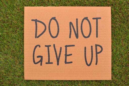 Strong quotes for never giving up