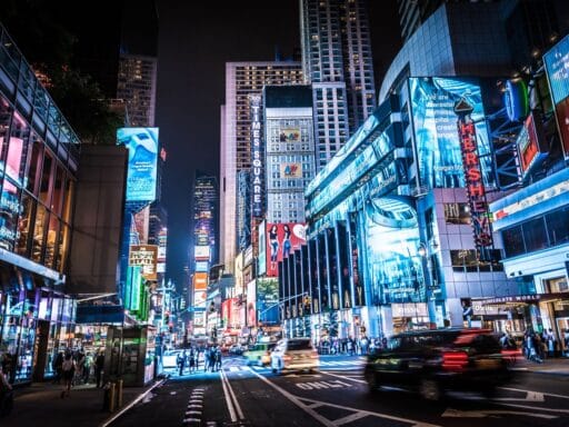Aesthetic times square captions Aesthetic times square captions